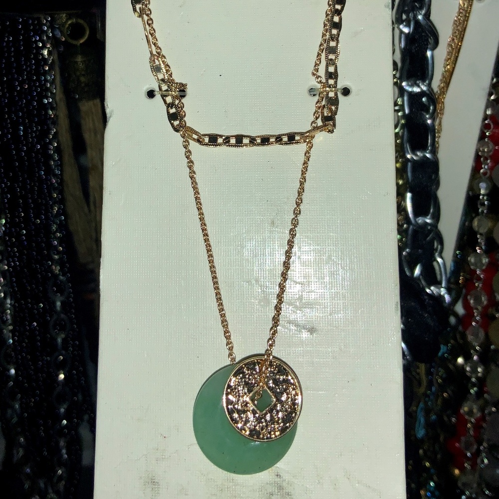 I AM MUST HAVE GOLD PLATED AVENTURINE CHINESE COIN Necklace & Earrings